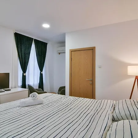 Urban Flat 4 Guests With Ac Daire Varna